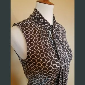 EUC Sleeveless Tie Neck Top